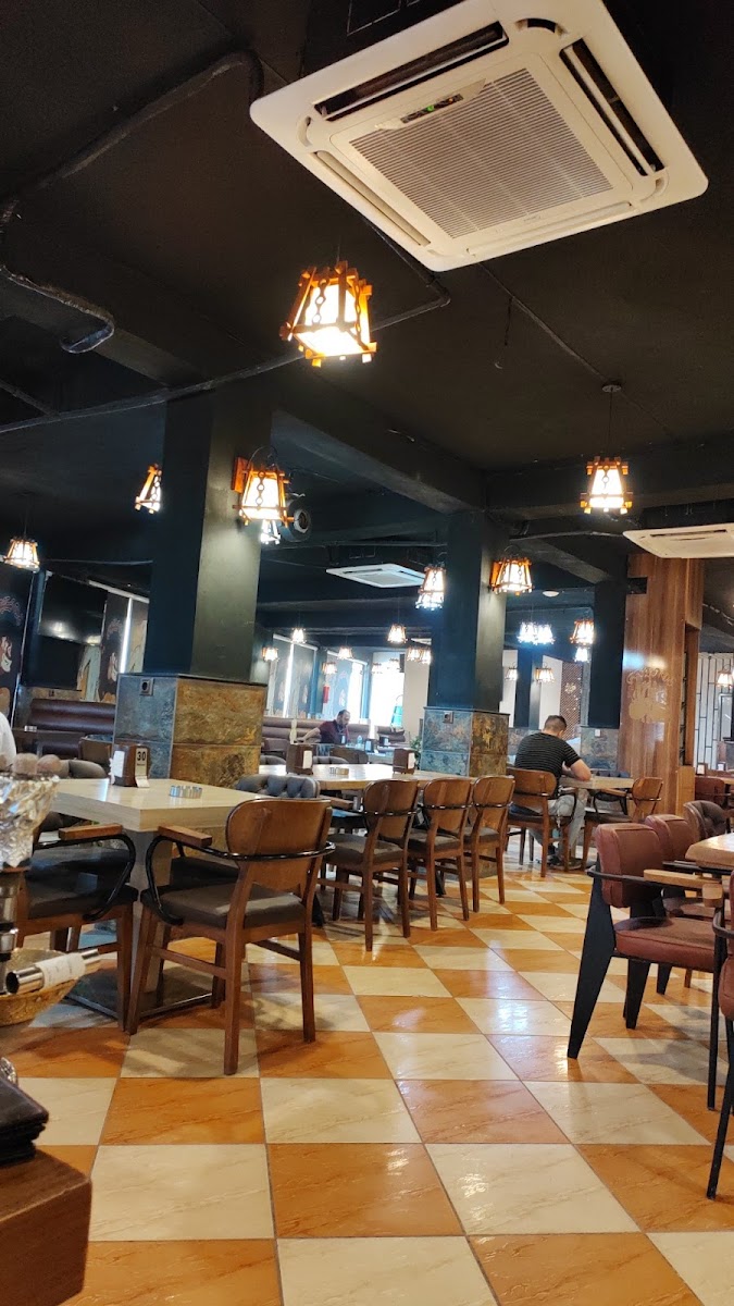 Restaurant And Freinds Cafeteria